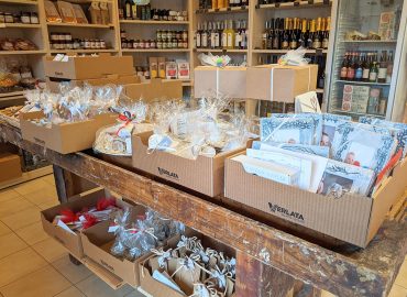 PXL_20220422_135723353-q1f4kyed2fh6ugv4ibc7m579hur59e34uaejt4fguk LA BOTTEGA DI VERLATA