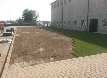 realizzazione-giardini-2-q1f4l0a1g3jrhose7c5gr4q6omhvosalijpirocoi4 MANUTENZIONE AREE VERDI