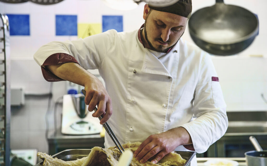 servizio-cucina-keeplin-27-1024x640 IL NOSTRO MENÚ DA ASPORTO PER NATALE E CAPODANNO